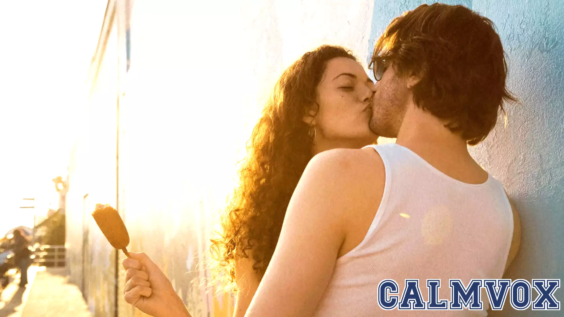 Psychologists Explain Why So Many People Hook Up With an Ex Over the Summer