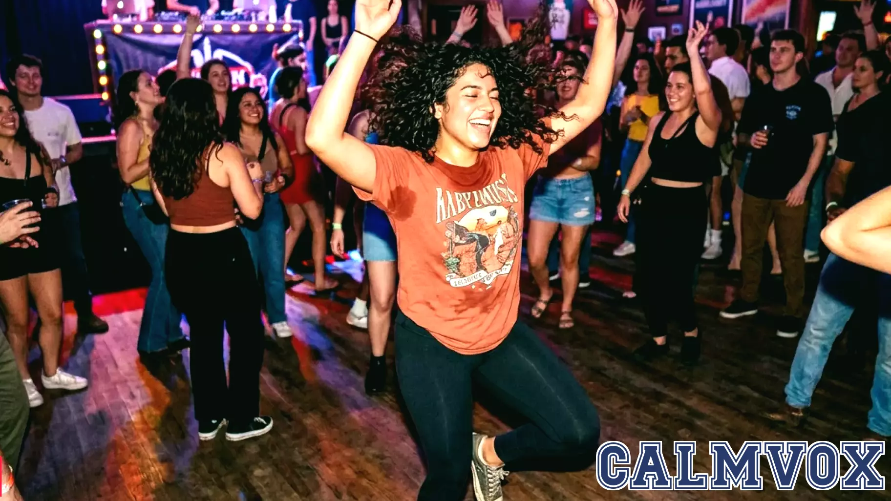 Psychology says people who dance with full energy on the floor aren't attention seekers: What this behavio