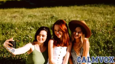 How Expanding Social Circles Can Change Even the Tightest of Friendship Bonds