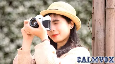 If you hate being photographed but love taking photos of others, psychology says you display these 9 rare traits